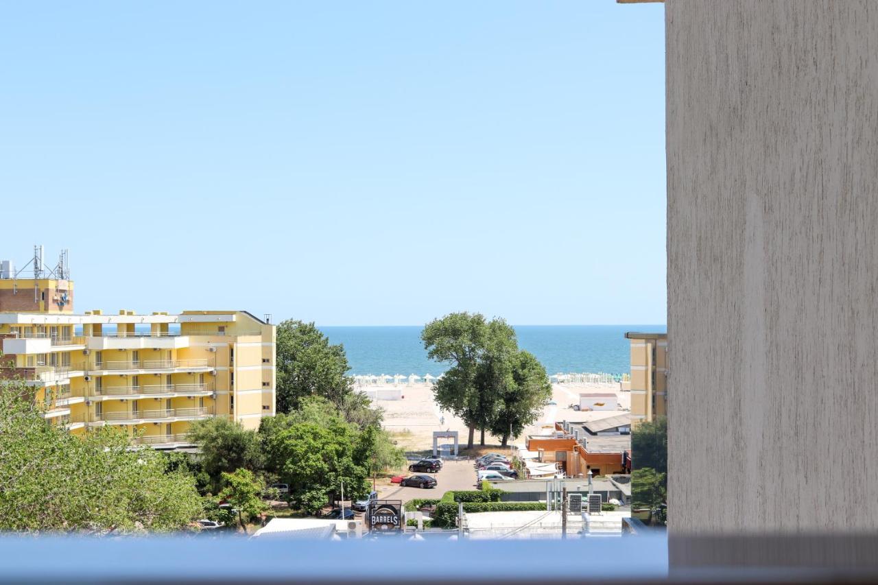 מאמאיה Azure Sea Apartments - Bychoice מראה חיצוני תמונה